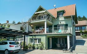 Fügefa Apartman